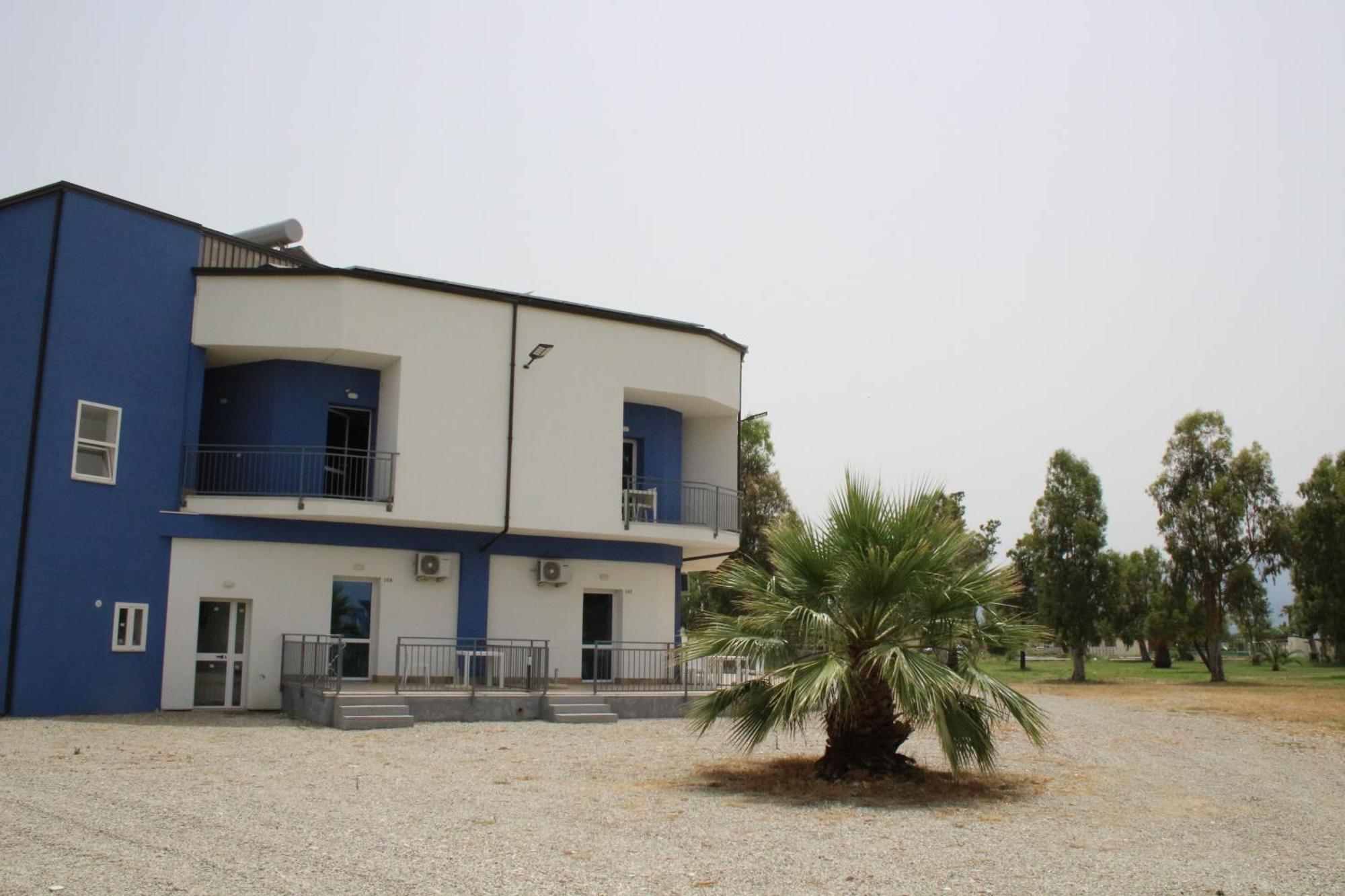 Levante Marina di Schiavonea Exteriör bild